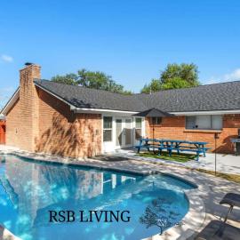 Amazing 4BR 2Bath Home with Pool & Game-Movie Room