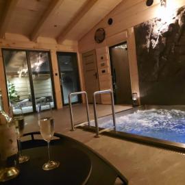 Apartamenty U Jagielonki Jacuzzi & Sauna โรงแรมในโปโรนิน