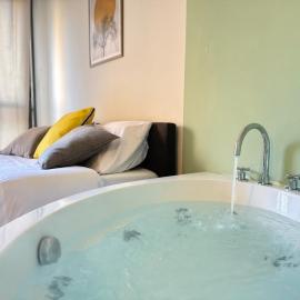 Luxury Studio con Private Jacuzzi, Spa Experience