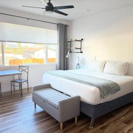 Unit 3 Waena Inn Newly Renovated Maui Private Suite, hotel in Wailuku