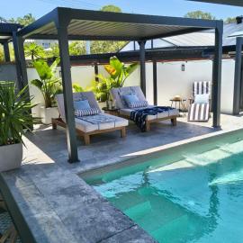 Ellie's Grand Escape - Sleeps 10 Pool Spa Amazing!