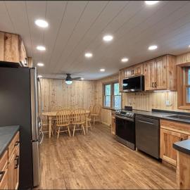 Bayview Resort Sunset Lookout Cabin 6, готель у місті Saint Germain