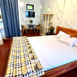Khách Sạn LaMere Bến Tre, hotell i Ben Tre