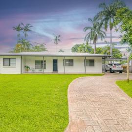 Hidden Gem - 3BR Home - Cairns