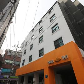 Hotel Yam Bucheon Station, hotel in Bucheon