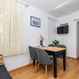 Zadar Old Town Apartment