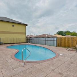 Americas Best Value Inn Lake Charles Interstate 210, hotel in Lake Charles