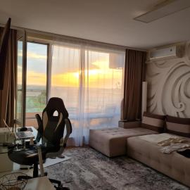 Apartment in a Resort with 6 Pools, Top Floor, Stunning Sunset View