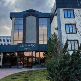 Lumarc Hotel