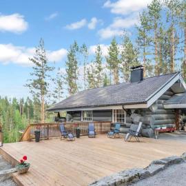 Holiday Home Juurakkopirtti by Interhome, khách sạn ở Keuruu