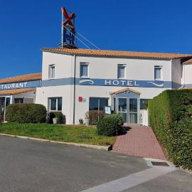 Logis Hôtel L'Air Marin, hotel em Yves