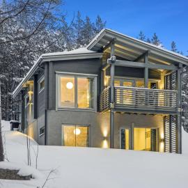 Holiday Home Villa ukkohalla by Interhome, Hotel in Ukkohalla