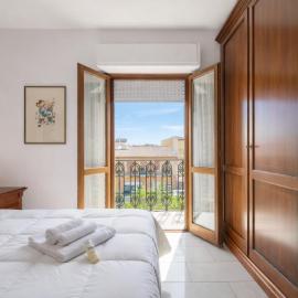 Dimoras Spacious 3BR City Center