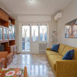 Modern two-room apartment between Linate and the city center