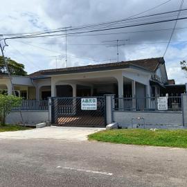 Aplus Homestay Kluang A嘉民宿
