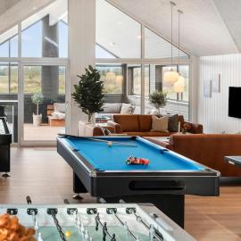 Lovely Home In Idestrup With Sauna, hotel u gradu Idestrup