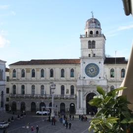 Piazza al Sole