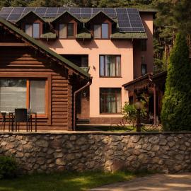 Lagodiv Lake Resort Complex, хотел в Brody