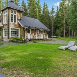 Holiday Home Torniniemi by Interhome, hotel u gradu Hiukkajoki