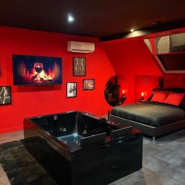 Spa2Luxe - L Interdite, hotel a Saint-Quentin