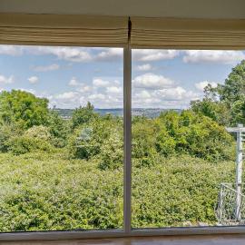 3 Bed in Mumbles oc-b27725