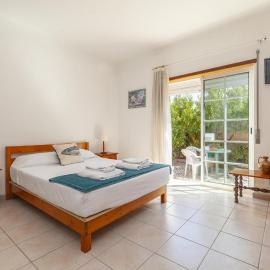 A66 - Pedra Alcada Stays Bedroom