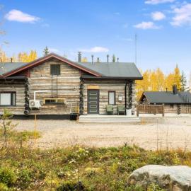 Holiday Home Kojamopirtit by Interhome, hotel a Kolari