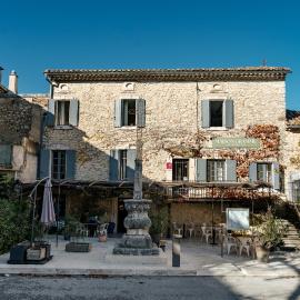 Demeures & Châteaux Hôtel Maison Gramme: Lussan şehrinde bir otel