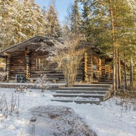 Holiday Home Kaasavuoren ranta by Interhome, hotel sa Röölä