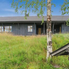 Holiday Home Eräharju by Interhome, Hotel in Oikarainen