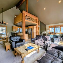 Cabin in the Pines 4 by SummitCove Lodging in Colorado, hotel in Keystone