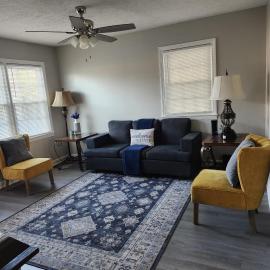 Renovated 3BR Home Close to Fort Liberty, hotel in Fayetteville