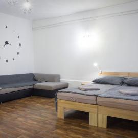 Bázis Vendégház Hajdúnánás, hotel in Hajdúnánás