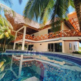 Villa Palmeras Casa de Playa: El Conacaste'de bir otel