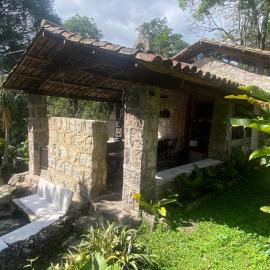 El Refugio de los Ángeles, hotel u gradu San Antonio del Tequendama