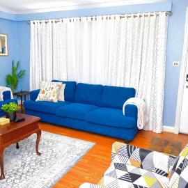 The Charming Cozy 4-Bedroom Getaway in Glen Burnie, hotel en Glen Burnie