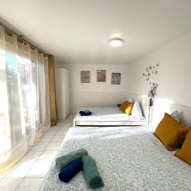 Rosny Sous Bois, charmant appartement en plein verdure, hotel in Rosny-sous-Bois