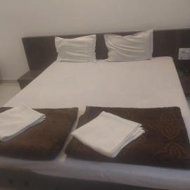 Hotel Jawahar Palace, מלון בBhusāwal