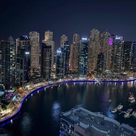 Full Marina View Luxury Guest Suite Private Pool Adult Only,No Halal, отель в Дубае