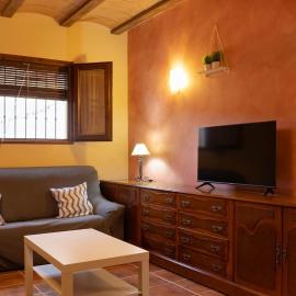 casa rural El pocico, hotel em Letur