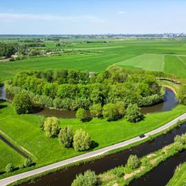 Viesnīca Private Estate Villa near Amsterdam with Hottub 12p pilsētā Abkūde