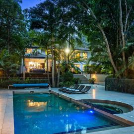 Mt Cotton Sanctum -Private Sanctum Among the Trees, hotel a Mount Cotton