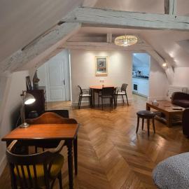 Le Studio du Clos Malou, hotell i Thomery