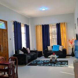Danshome, Hotel in Moshi