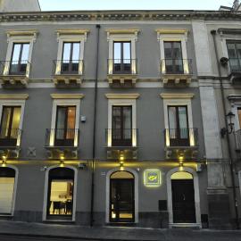 ETNEA 454 Catania Luxury Rooms, hotel a Catània