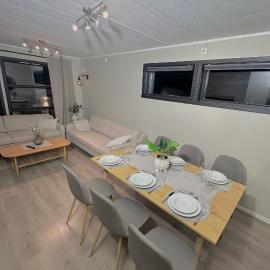 Kaldfjord Aurora Apartments Modern with parking