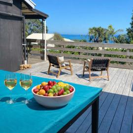 Kupe Cottage on Coopers Beach