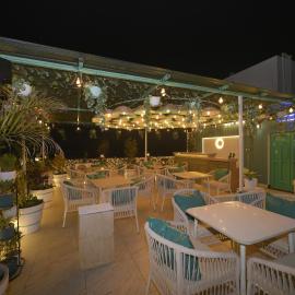 Anant Hotels, ξενοδοχείο σε Prayagraj