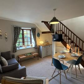 2 Nookdales Cottages, hotelli kohteessa Ingleton