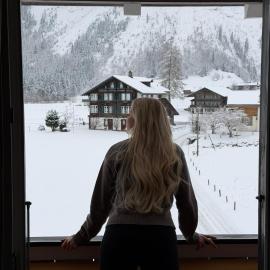 Waterfall View, hotel in Kandersteg